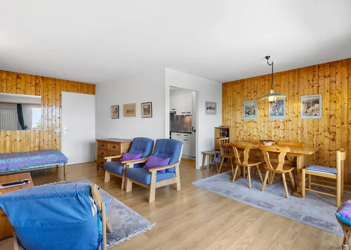 Saturne 210 Sur La Place Du Village A Lejlighed *