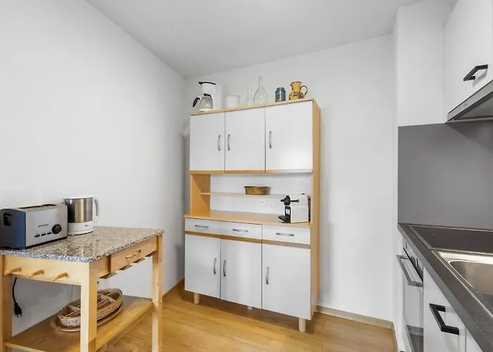 Saturne 210 Sur La Place Du Village A Lejlighed *