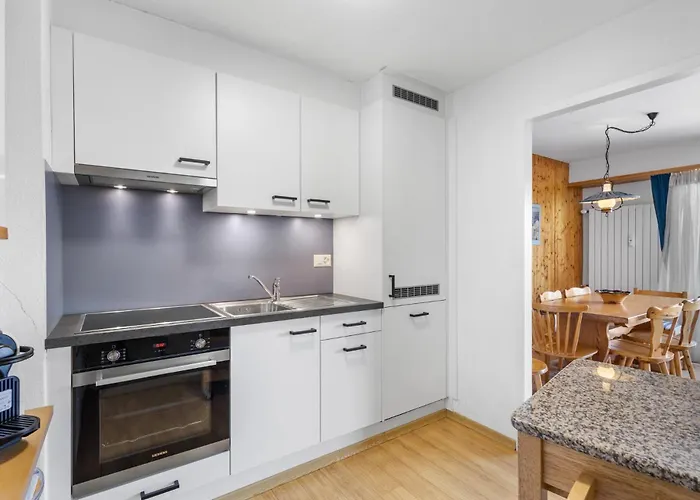 Saturne 210 Sur La Place Du Village A * Anzère