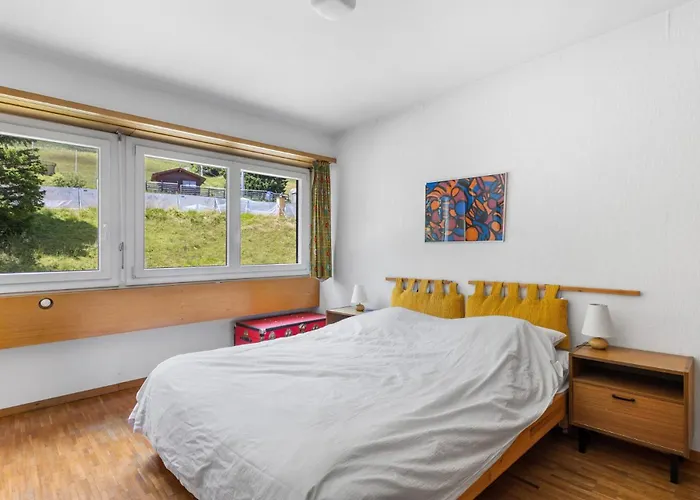 Saturne 210 Sur La Place Du Village A Lejlighed