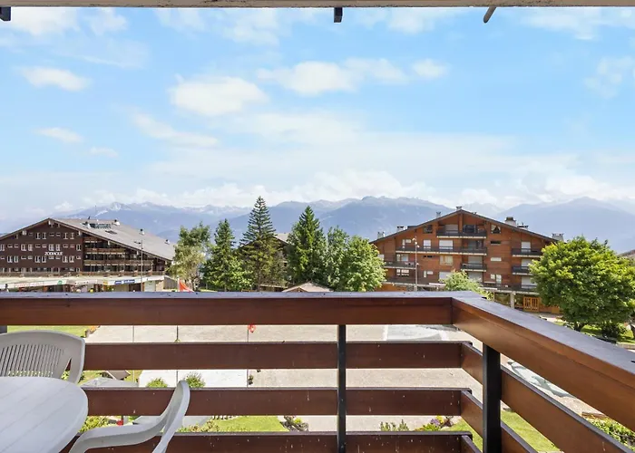 Saturne 210 Sur La Place Du Village A Lejlighed